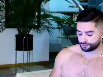 Chaturbate Live Sex Cam of lukhass