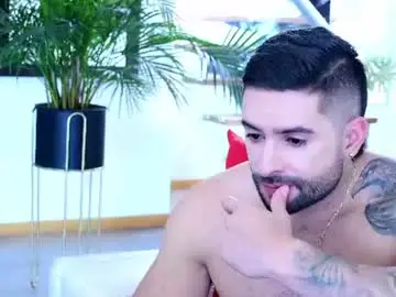 Chaturbate Nude Webcam of lukhass
