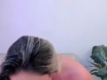 Chaturbate Watch Live Sex Cams of milaowens