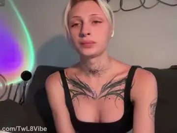 Chaturbate Sex Cam of twl8vibe