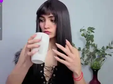 Chaturbate Nude Webcam of hanna_chloe