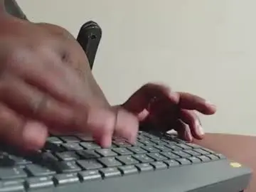 Chaturbate Free Live Porn of brant_garcia