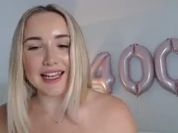 Chaturbate Live Sex Cam of bridgetjean