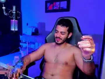 Chaturbate Live Sex Cam of bruno_diaz31