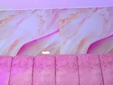 Chaturbate Sex Cam of emma_curvy1
