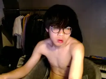 Chaturbate Live Sex Cam of handsome_mannn
