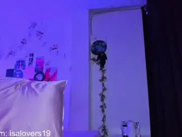 Chaturbate Live Sex Cam of isa_lovers