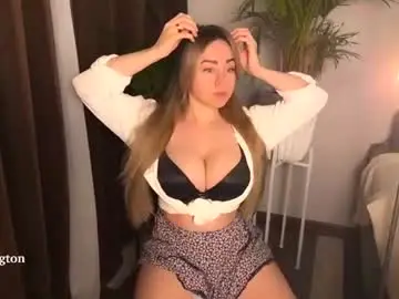 Chaturbate Adult Video Chat of tatti_1