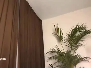 Chaturbate Adult Video Chat of tatti_1
