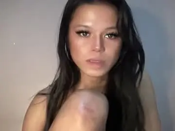 Chaturbate Free Live Porn of sexy_maevemorexxx