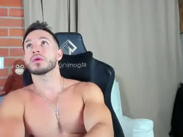 Chaturbate Adult Webcams of dimitricaruso