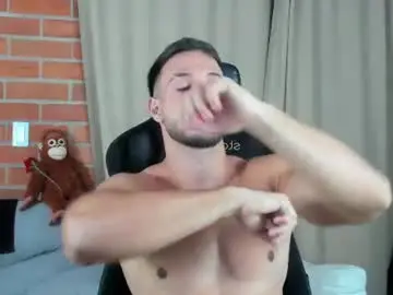 Chaturbate Live Sex Cam of dimitricaruso
