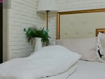 Chaturbate Best live sex cam show of lilithvyre
