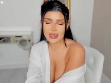Chaturbate Nude Webcam of moniqueeass