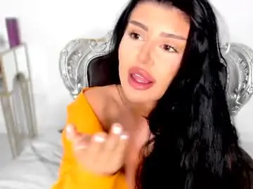 Chaturbate Live Sex of moniqueeass