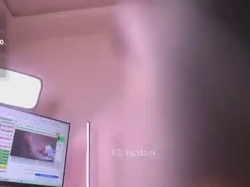 Chaturbate Live Sex Cam of nicdani_1