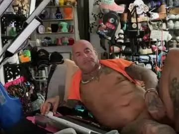 Chaturbate Live Sex Cam of hotstuff775616
