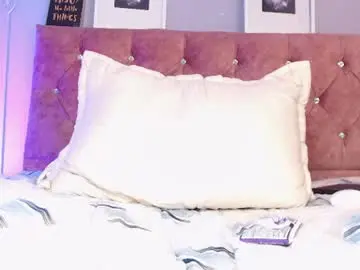 Chaturbate Best live sex cam show of nikibrice