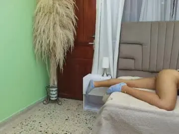 Chaturbate Adult Webcam of cloe_mylo