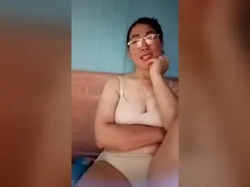 Chaturbate Live Porn of mickye00