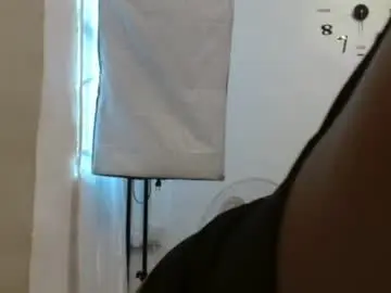 Chaturbate Live Sex Cam of juicyxpink