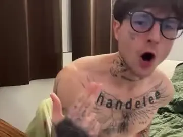 Chaturbate Sex Cam of prettyboyszn