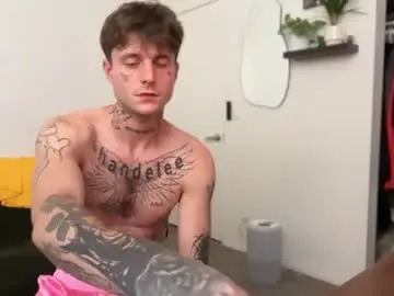 Chaturbate Adult Webcams of prettyboyszn