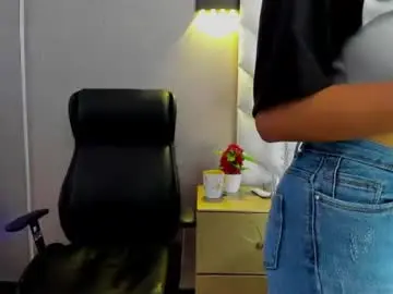 Chaturbate Adult Webcam of chloeharper_