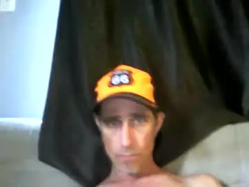 Chaturbate Live Sex Cam of fouraide42