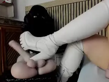 Chaturbate Best live sex cam show of madame_ibby