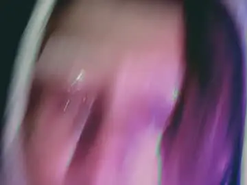 Chaturbate Free Live Porn of viviendarkbloom