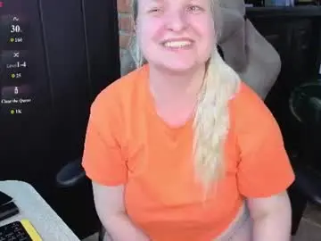 Chaturbate Free Porn Cam of ammy_soon