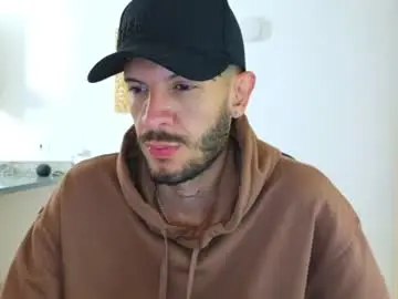 Chaturbate Watch Live Sex Cams of max_tayloor