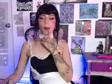 Chaturbate Live Sex Cam of melisavelvet