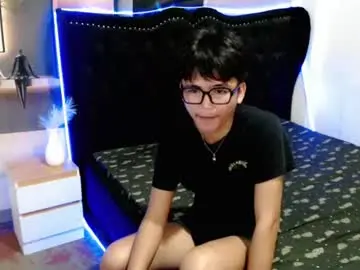 Chaturbate Best live sex cam show of yokai24