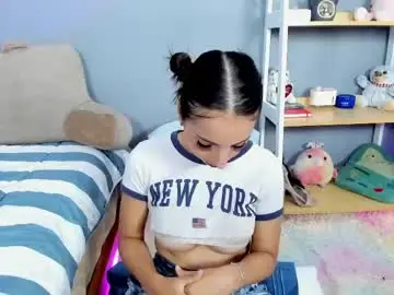 Chaturbate Live Sex Cam of frank_sasha
