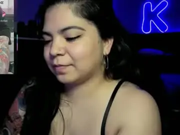 Chaturbate Adult Video Chat of kimmiakiss22