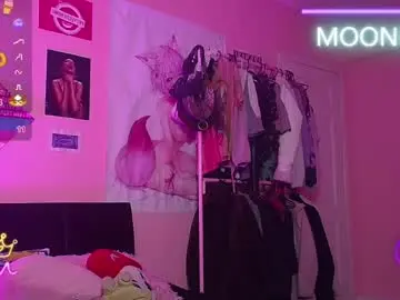 Chaturbate Private Sex Chat of moonfiredance