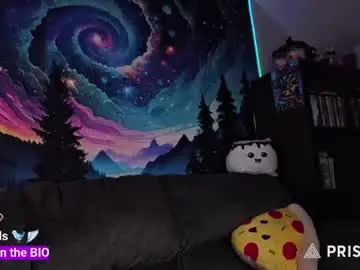 Chaturbate Live Porn of hardselfsucker1