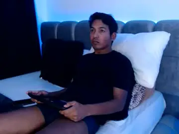 Chaturbate Free Live Porn of luca_vegas