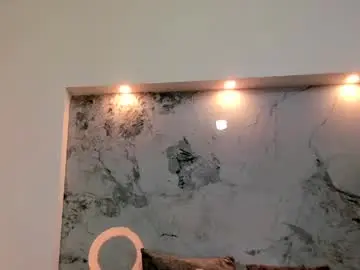 Chaturbate Best live sex cam show of julieth_cooper1