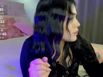 Chaturbate Live Sex of holly_444