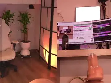 Chaturbate Best live sex cam show of lau__1
