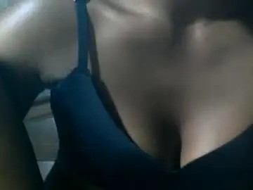 Chaturbate Live Sex Cam of mayolu586