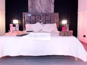 Chaturbate Live Sex Cam of laureenwells