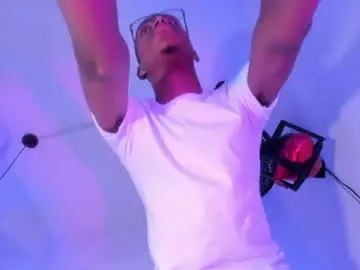 Chaturbate Free Porn Cam of criss_zuri