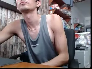 Chaturbate Best live sex cam show of jhosuamoore2