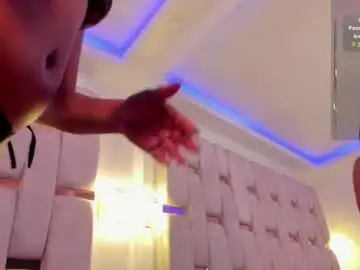 Chaturbate Watch Live Sex Cams of liily_evans_
