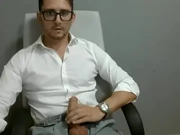 Chaturbate Live Sex Cam of masterboss_fl