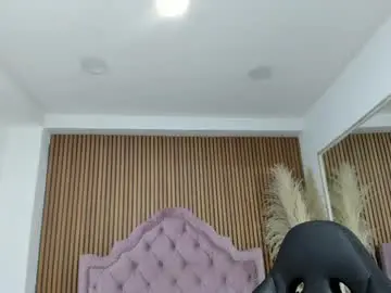 Chaturbate Free Live Porn of nahomyrusell